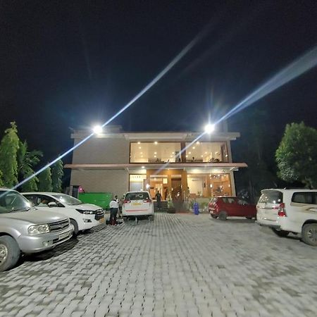 Tierra Hotel Cum Restaurant Kāziranga Dış mekan fotoğraf