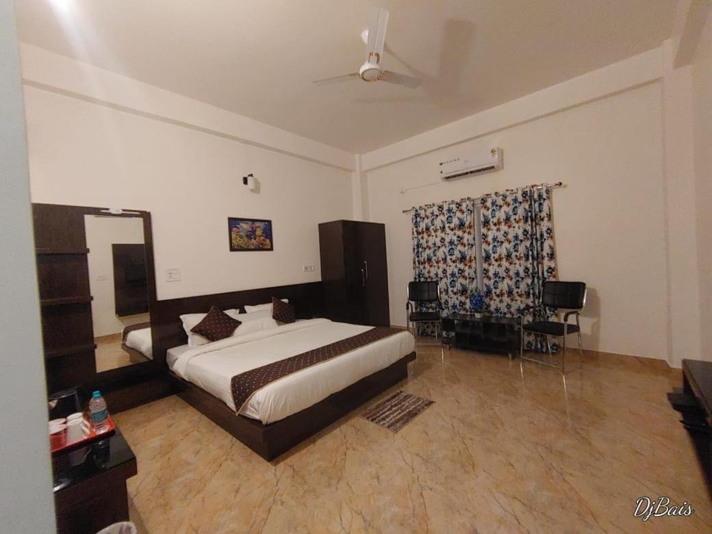 Tierra Hotel Cum Restaurant Kāziranga Dış mekan fotoğraf