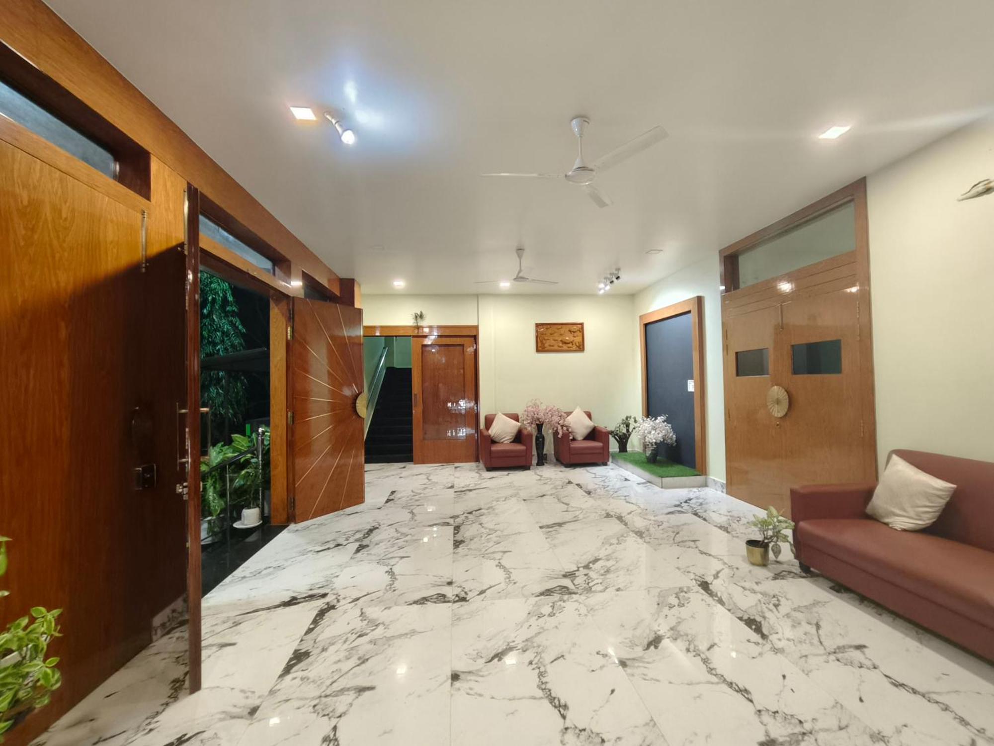 Tierra Hotel Cum Restaurant Kāziranga Dış mekan fotoğraf